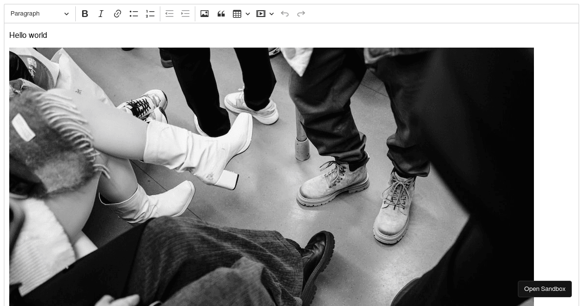 React CKEditor - upload image demo (forked) - Codesandbox